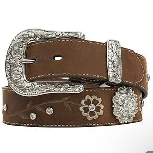 Ariat belt